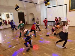 Bal karnawałowy na Zamku w Toszku klas 1b, 1c, 2c